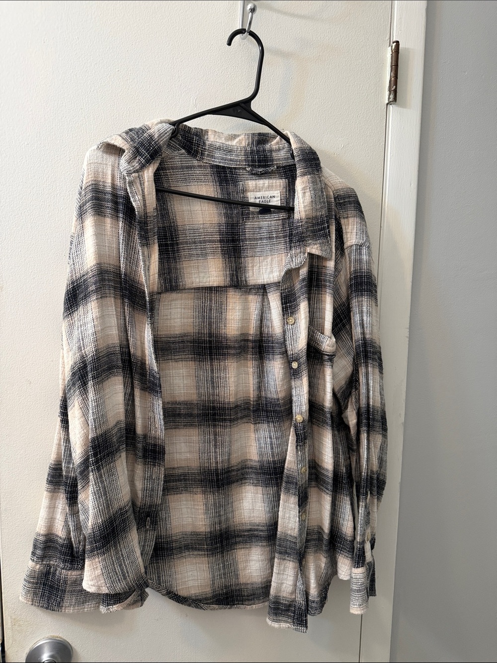 American Eagle Outfitters Cream and Black Plaid Hooded Button-Down